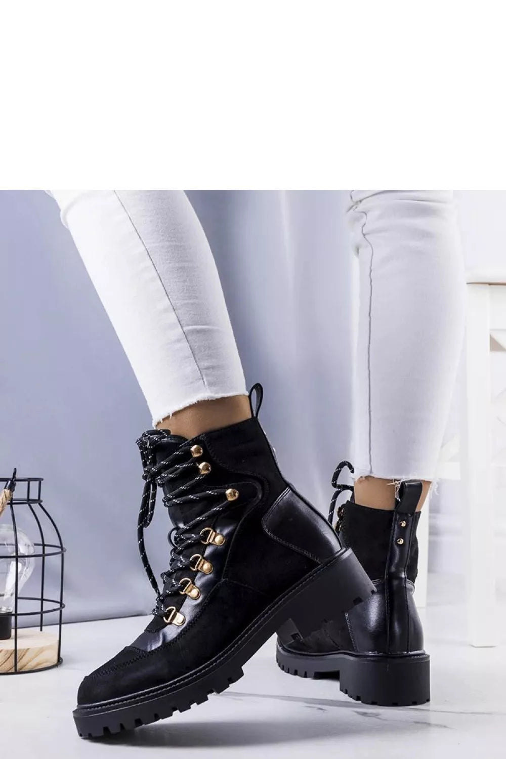 Batai, modelis 205145 Solea