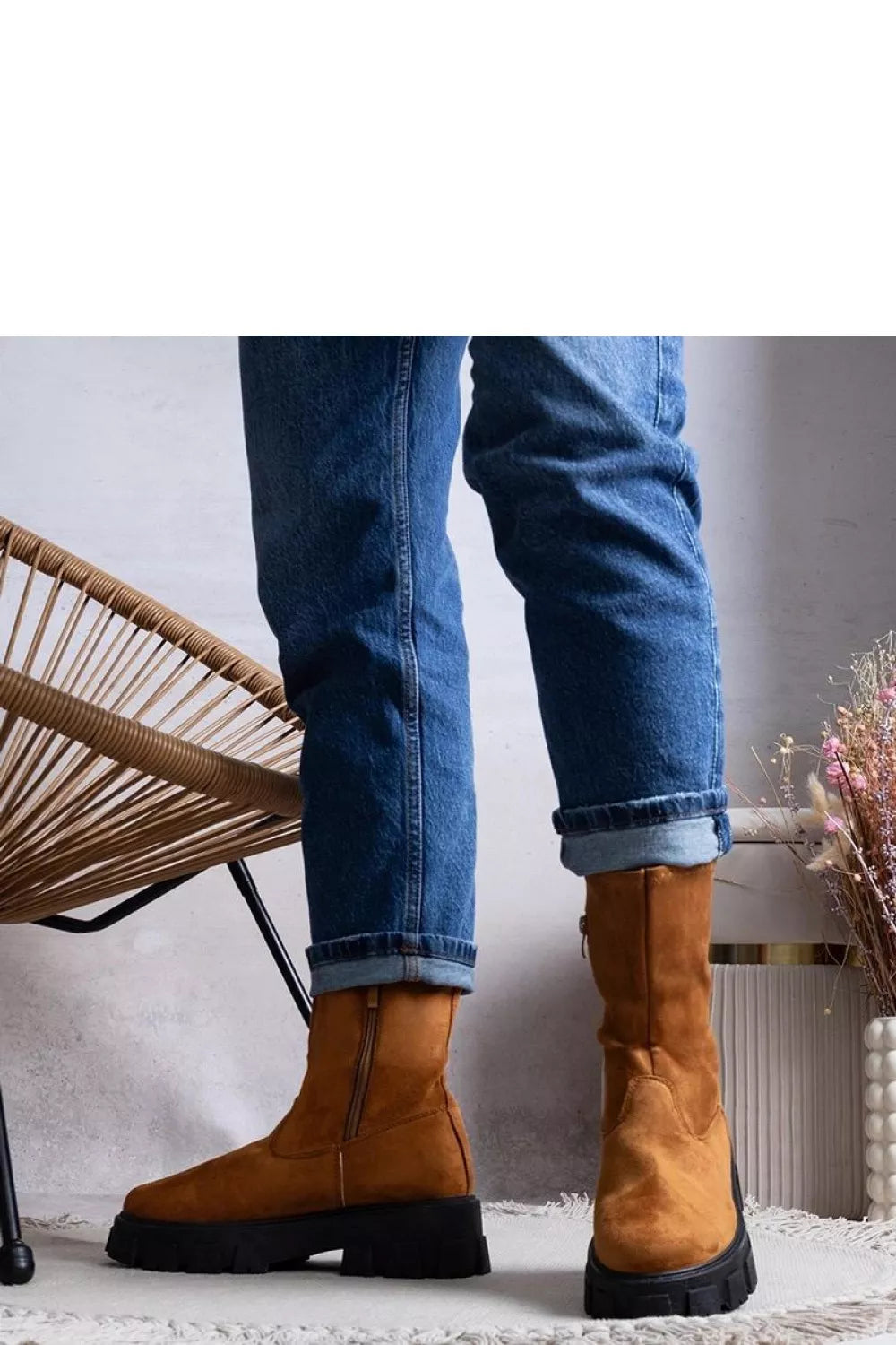 Batai, modelis 205149 Solea