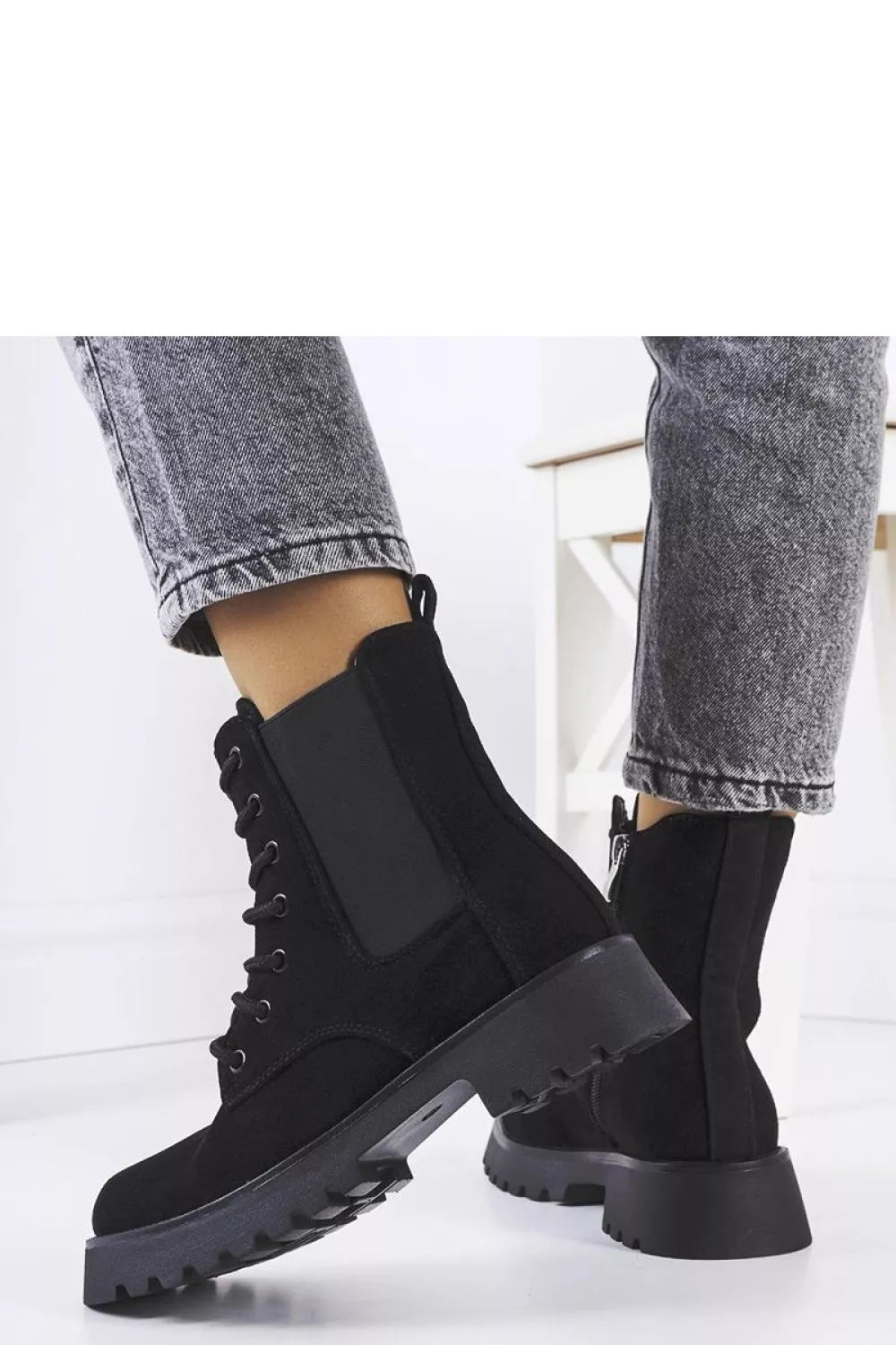 Batai, modelis 205157 Solea