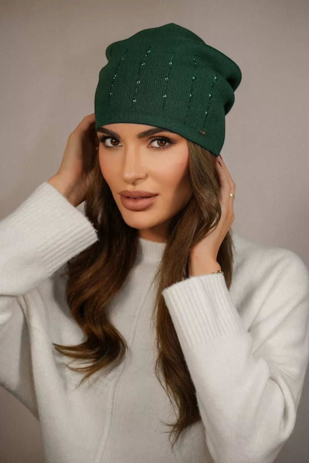 Kepurė modelis 205207 Kamea