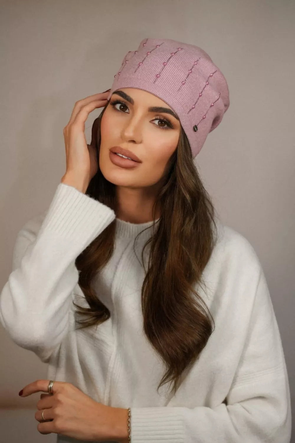 Kepurė modelis 205208 Kamea