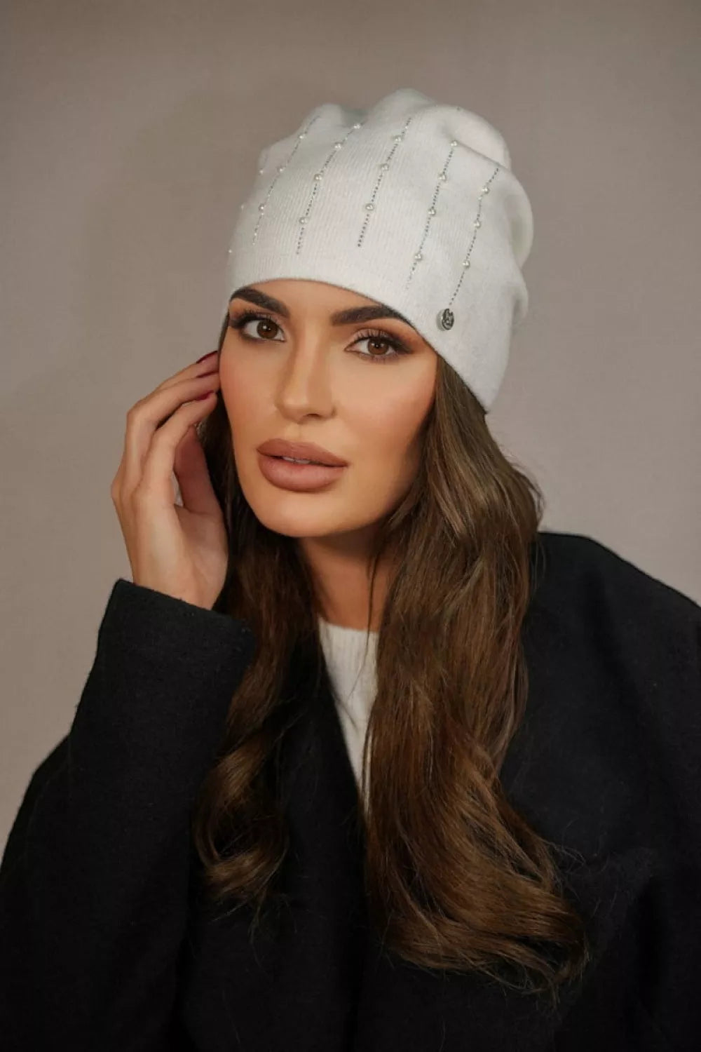 Kepurė modelis 205211 Kamea