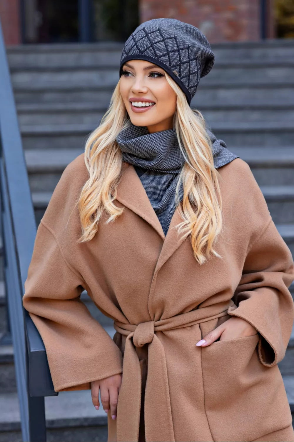 Kepurė modelis 205240 Kamea