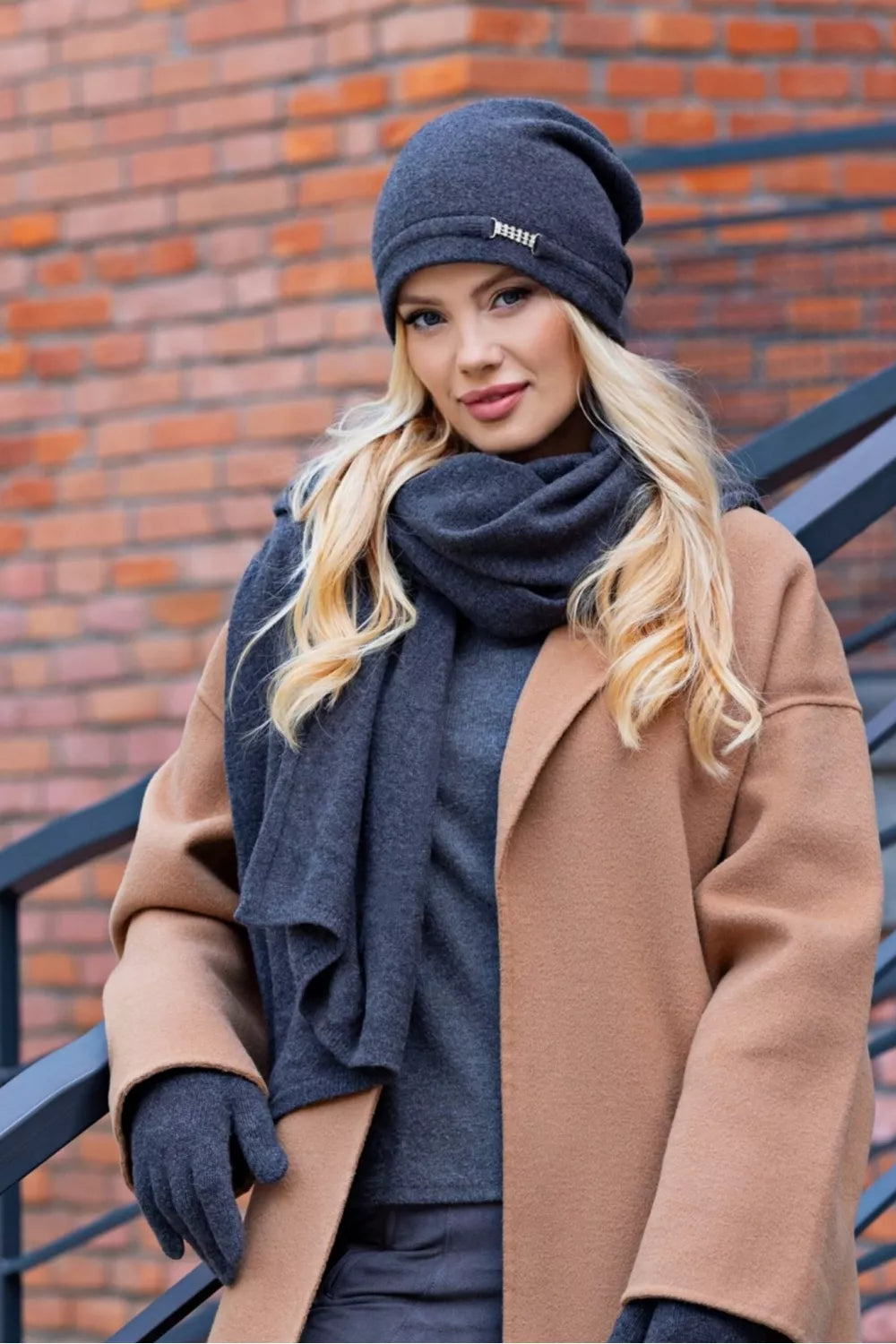 Kepurė modelis 205260 Kamea