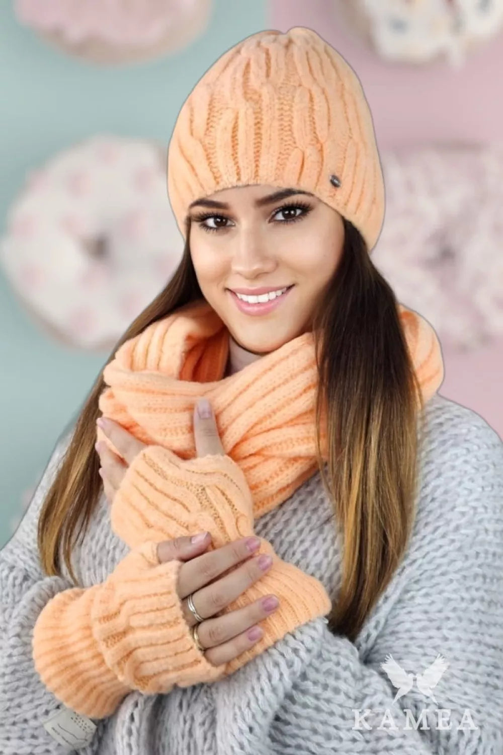 Pirštinės, modelis 205281, Kamea