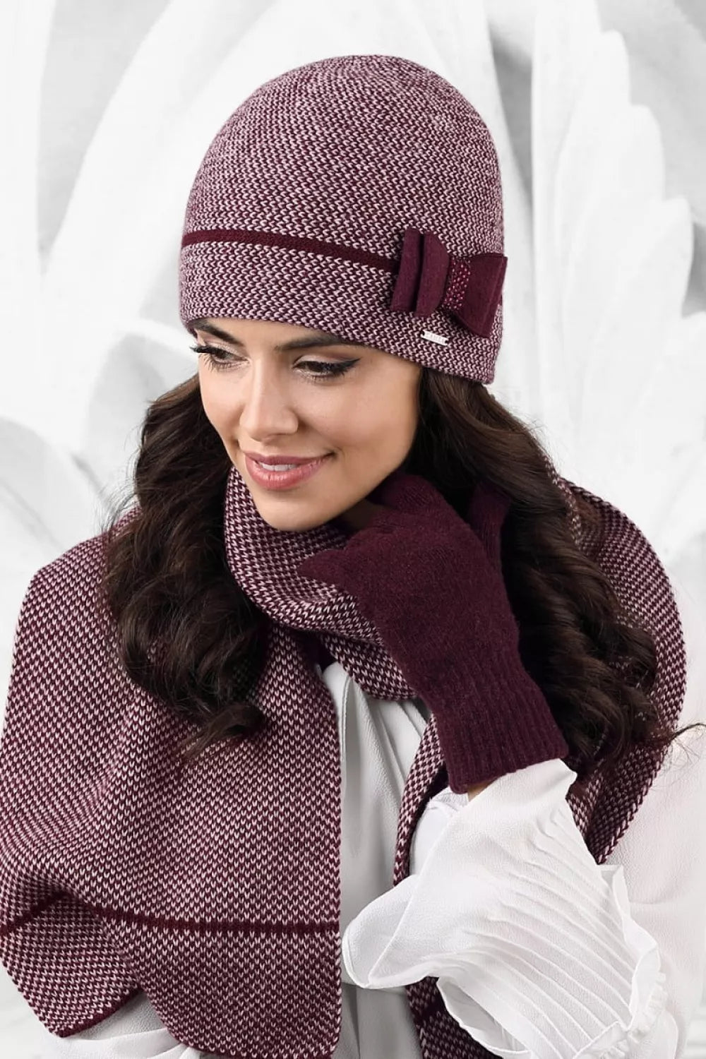 Kepurė modelis 205383 Kamea