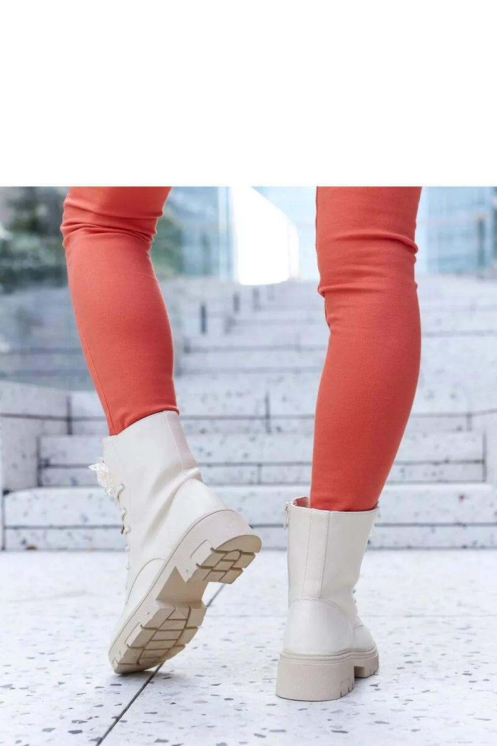 Batai, modelis 205782 Solea