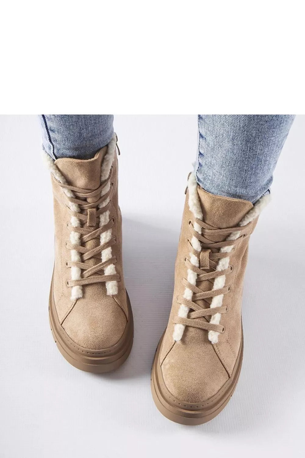 Batai, modelis 205814 „Solea“