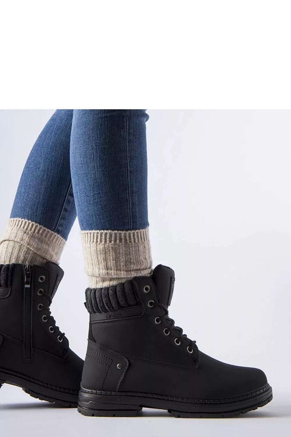 Batai, modelis 205834 Solea