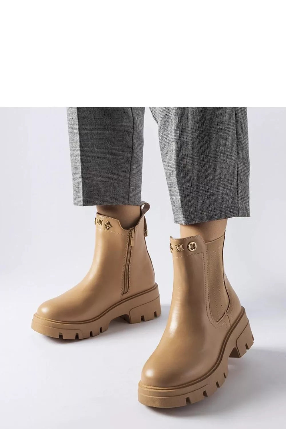 Batai, modelis 205850 Solea