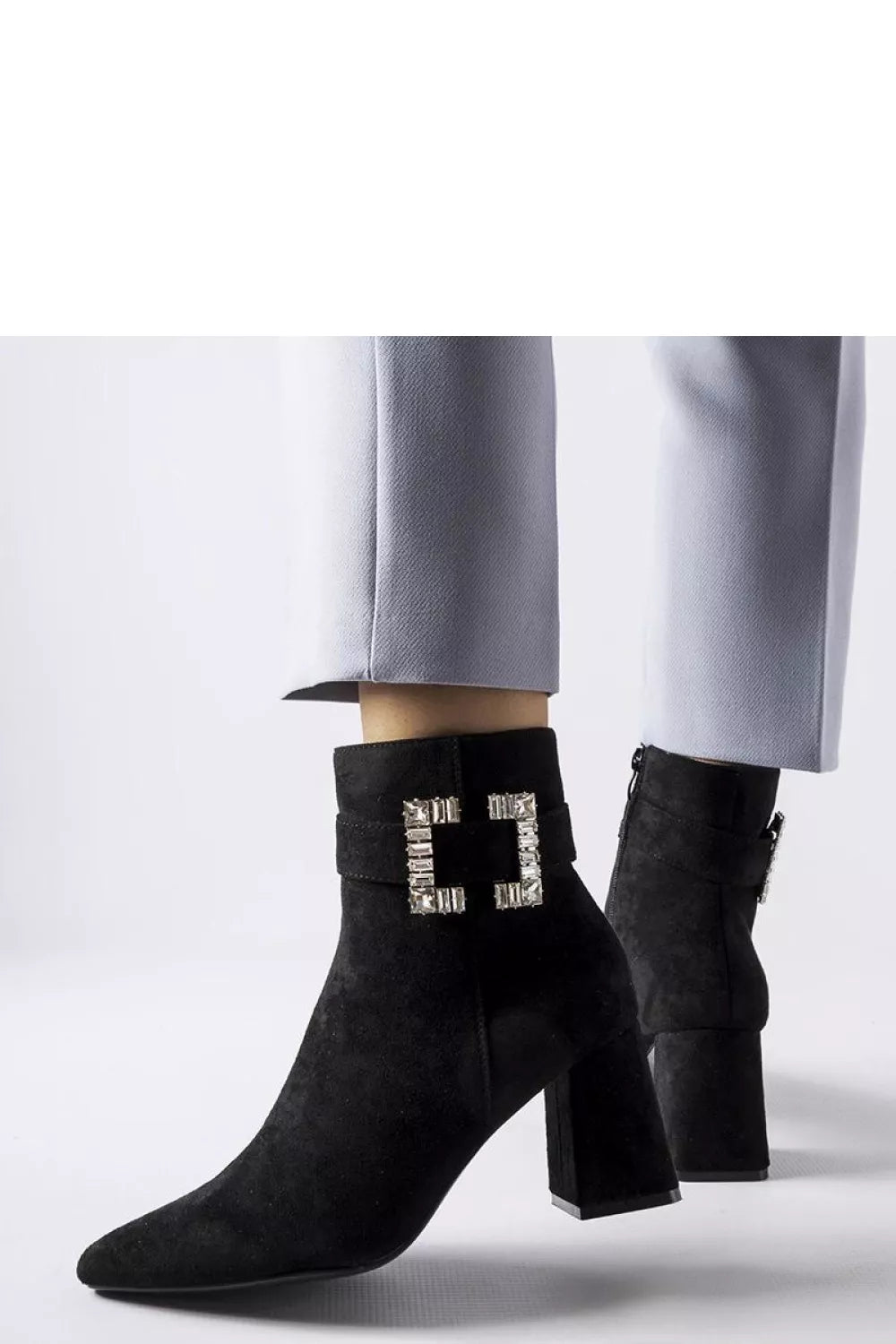 Auliniai batai su kulnais, modelis 205865 Sole.