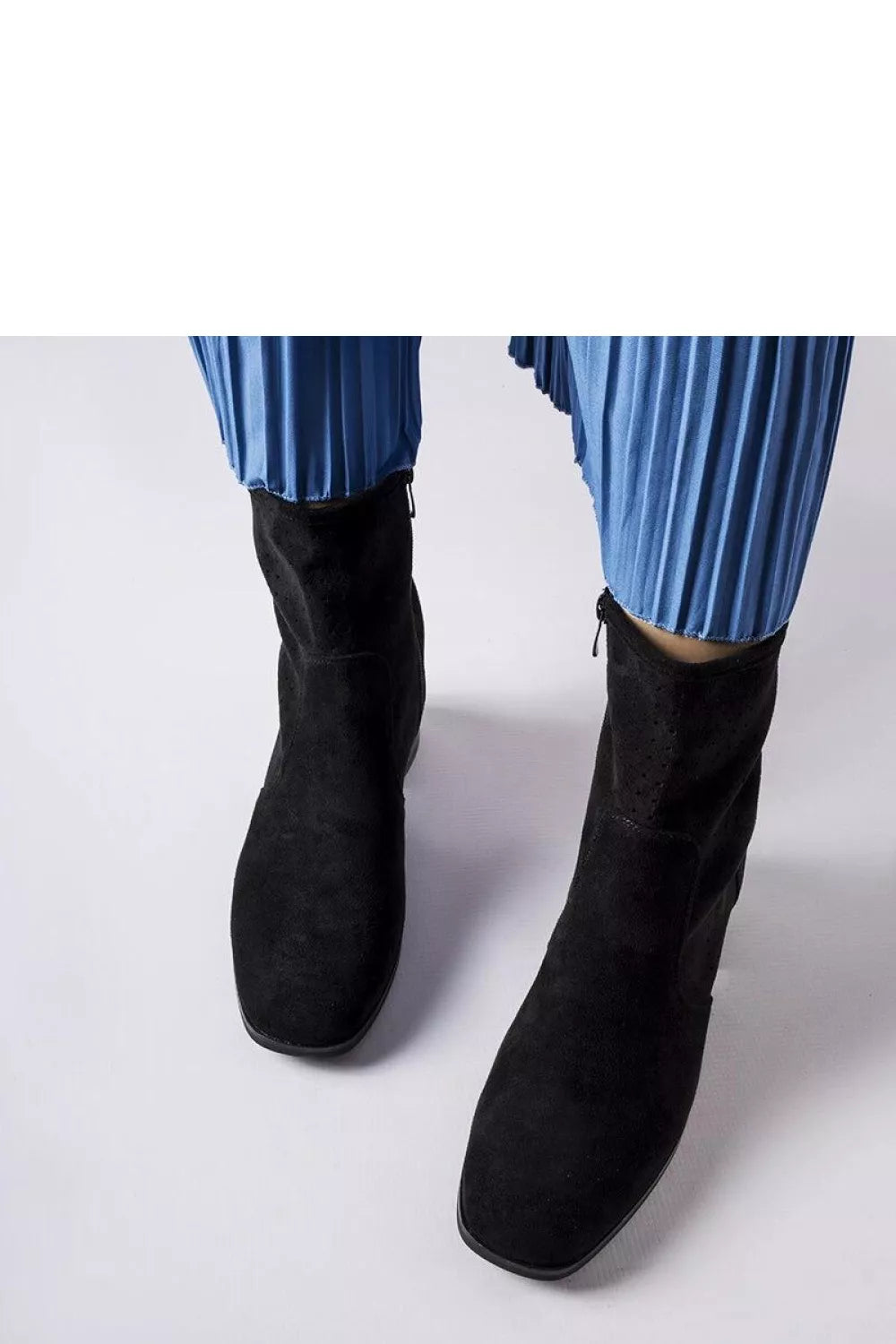 Auliniai batai su kulnais, modelis 205871, Soleà