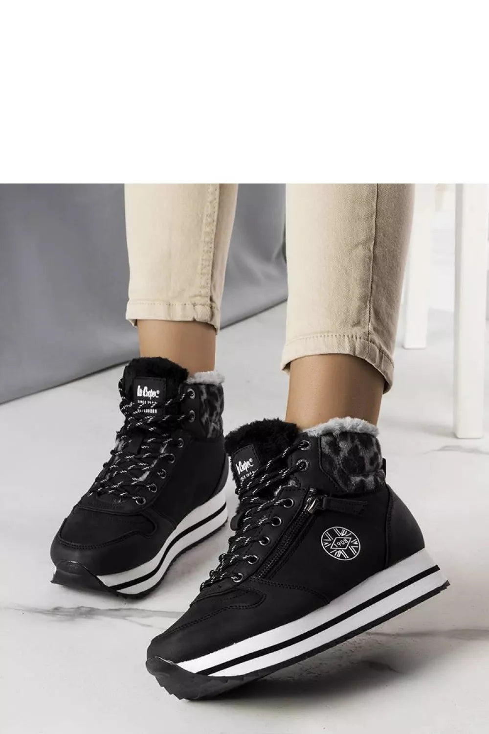 Batai, modelis 205879 Solea