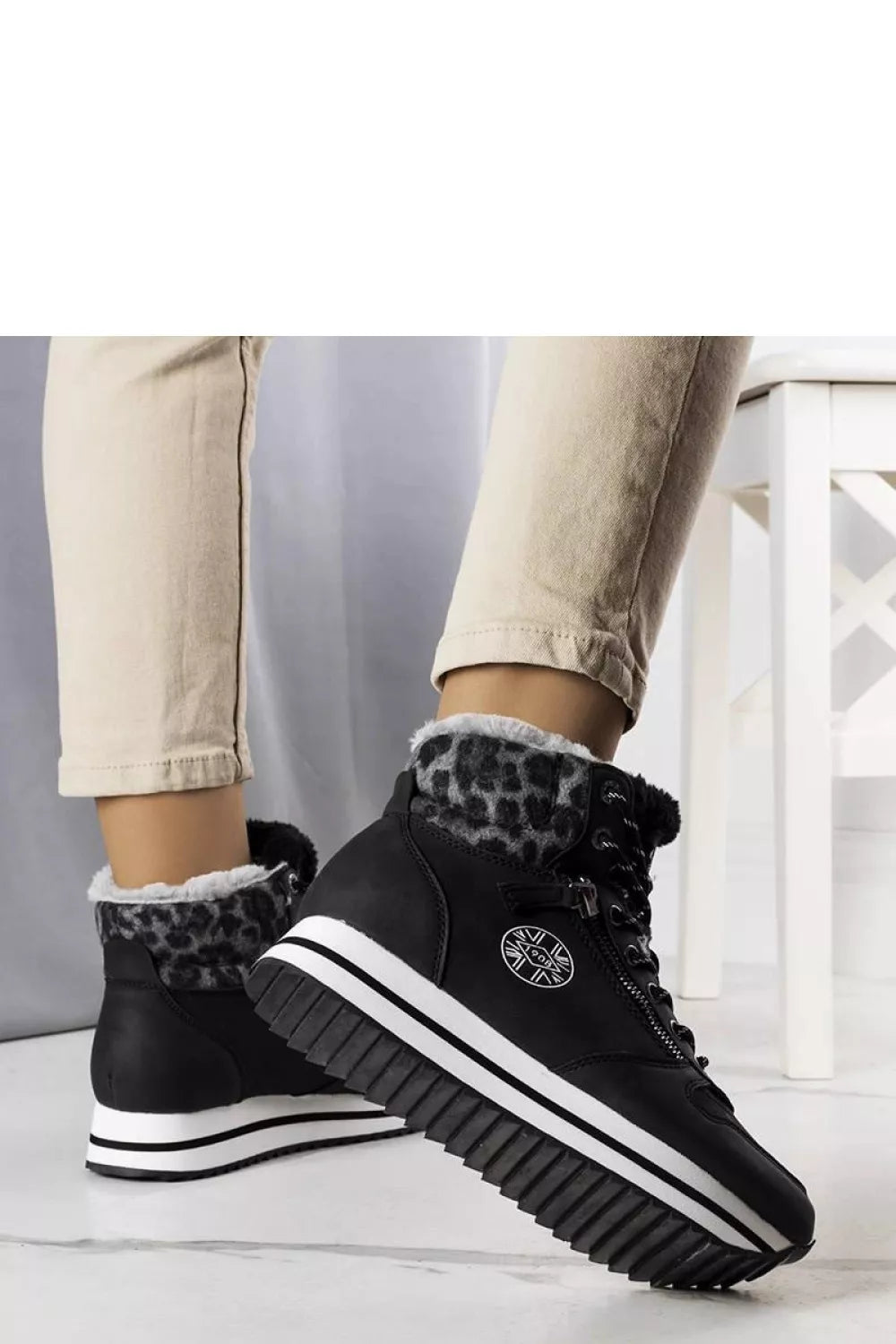 Batai, modelis 205879 Solea