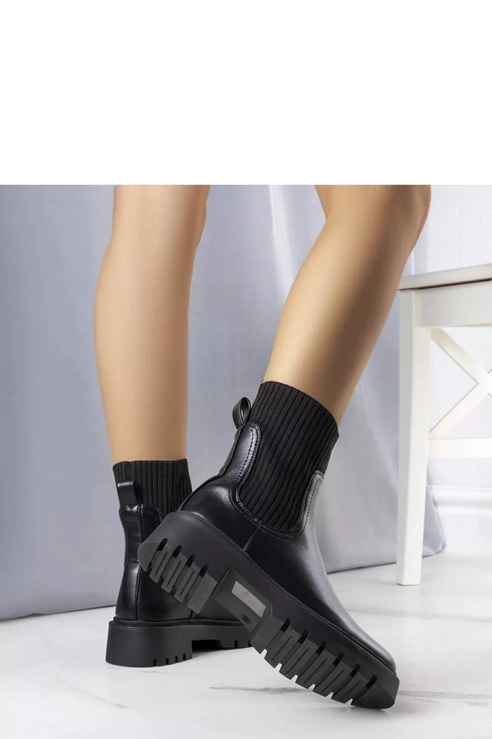 Batai, modelis 205880 Solea