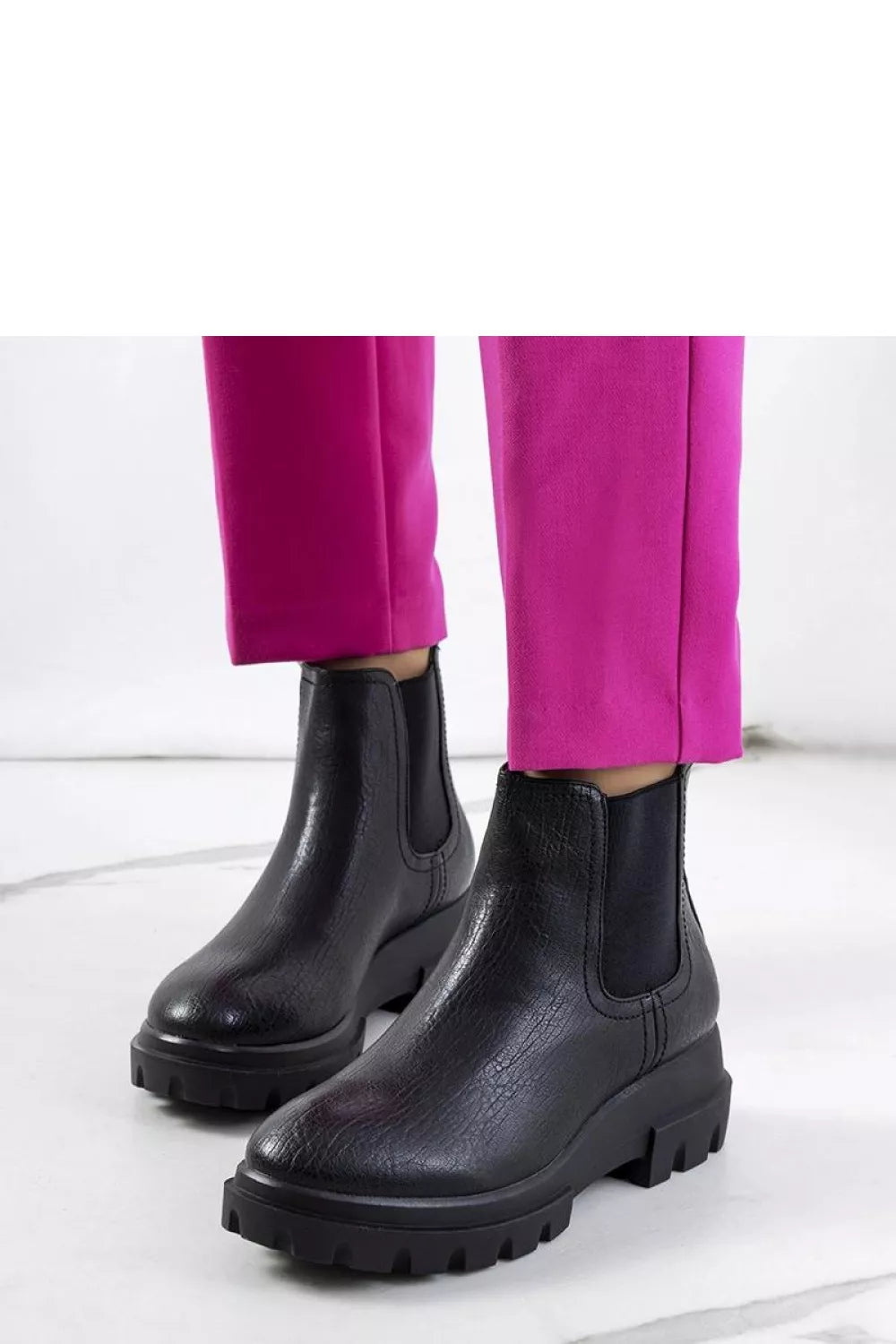 Batai, modelis 205900 Solea