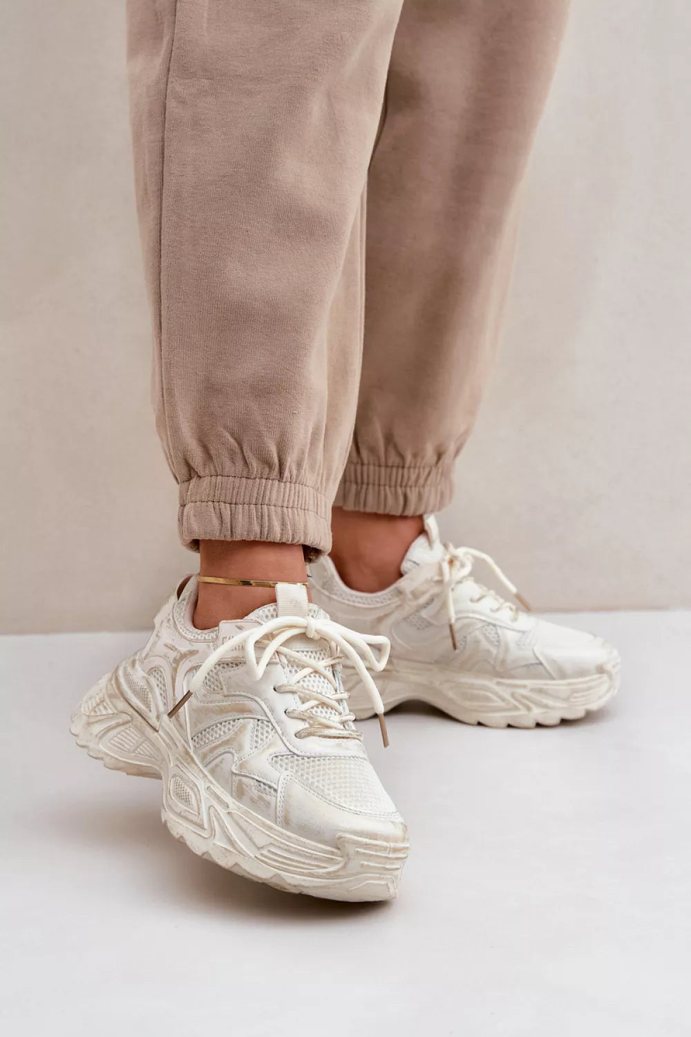 Sportiniai batai, modelis 205947. Ženkite į stilių.