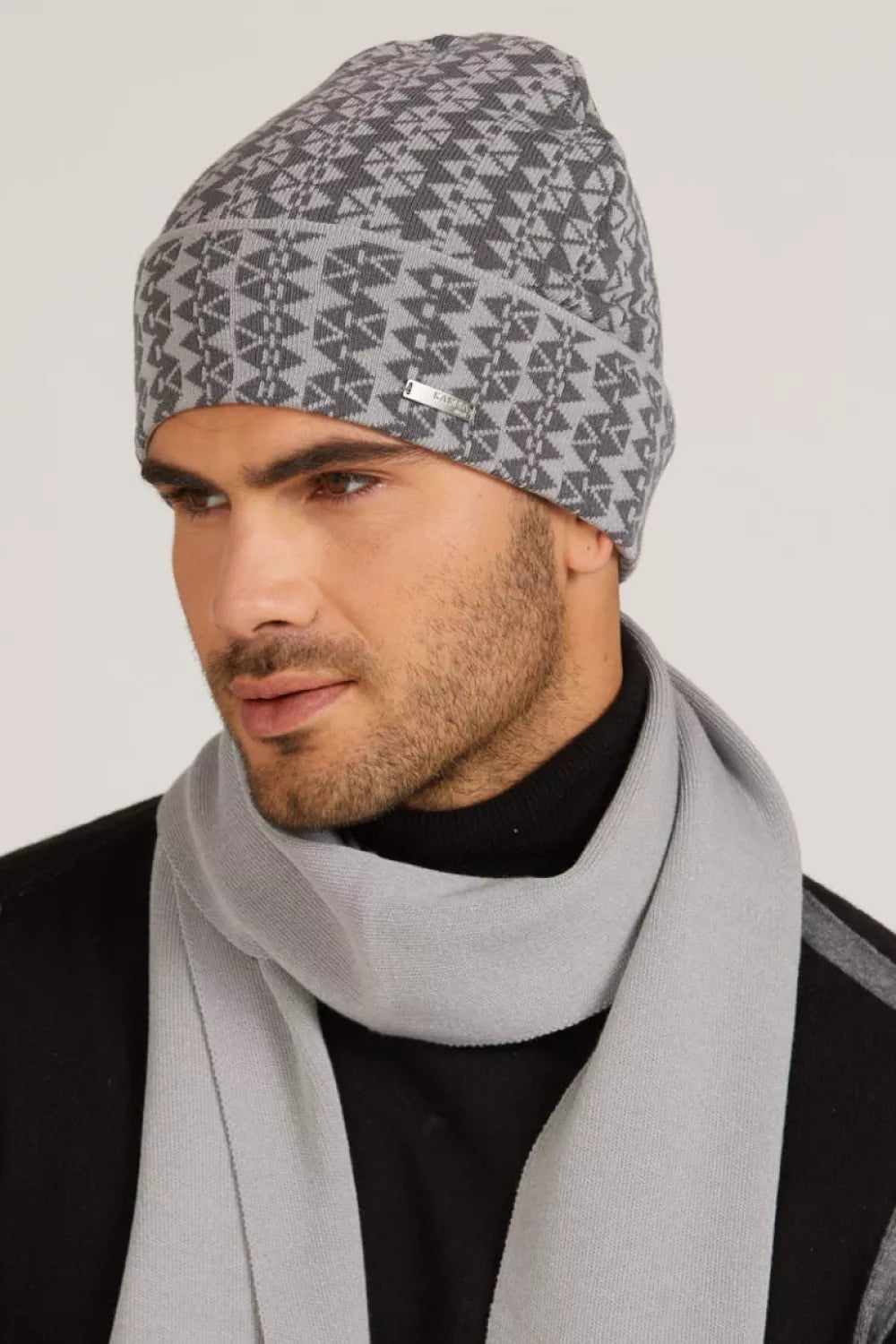 Kepurė modelis 205639 Kamea