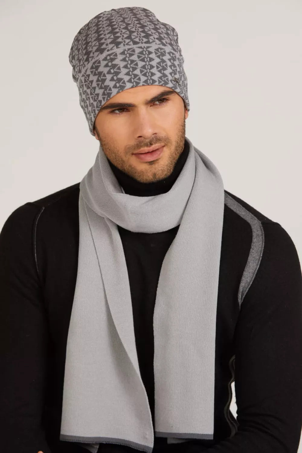 Kepurė modelis 205639 Kamea