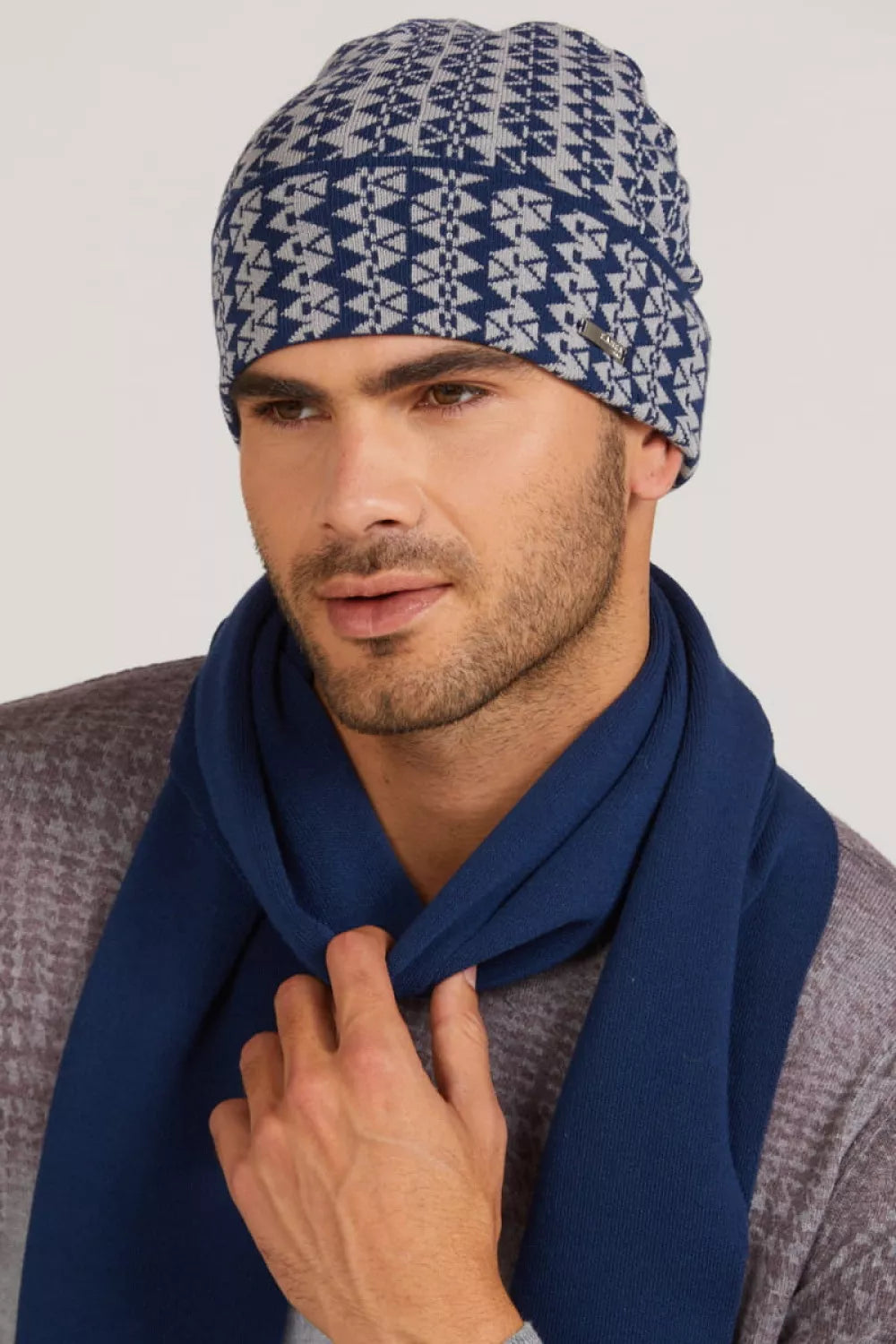 Kepurė modelis 205640 Kamea