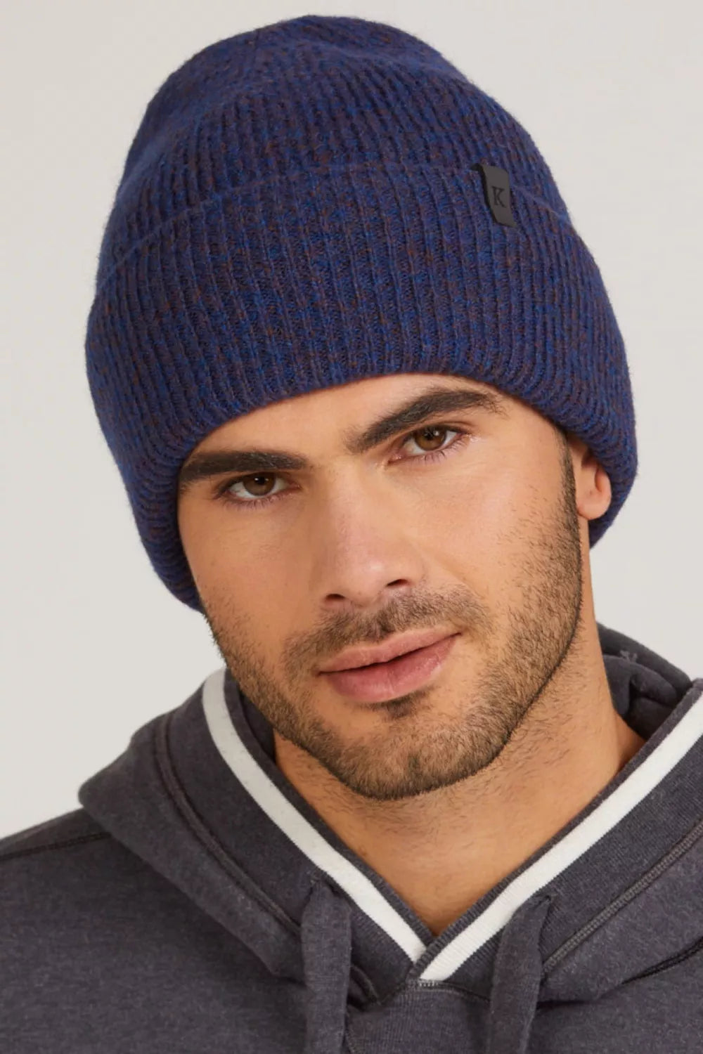 Kepurė modelis 205641 Kamea