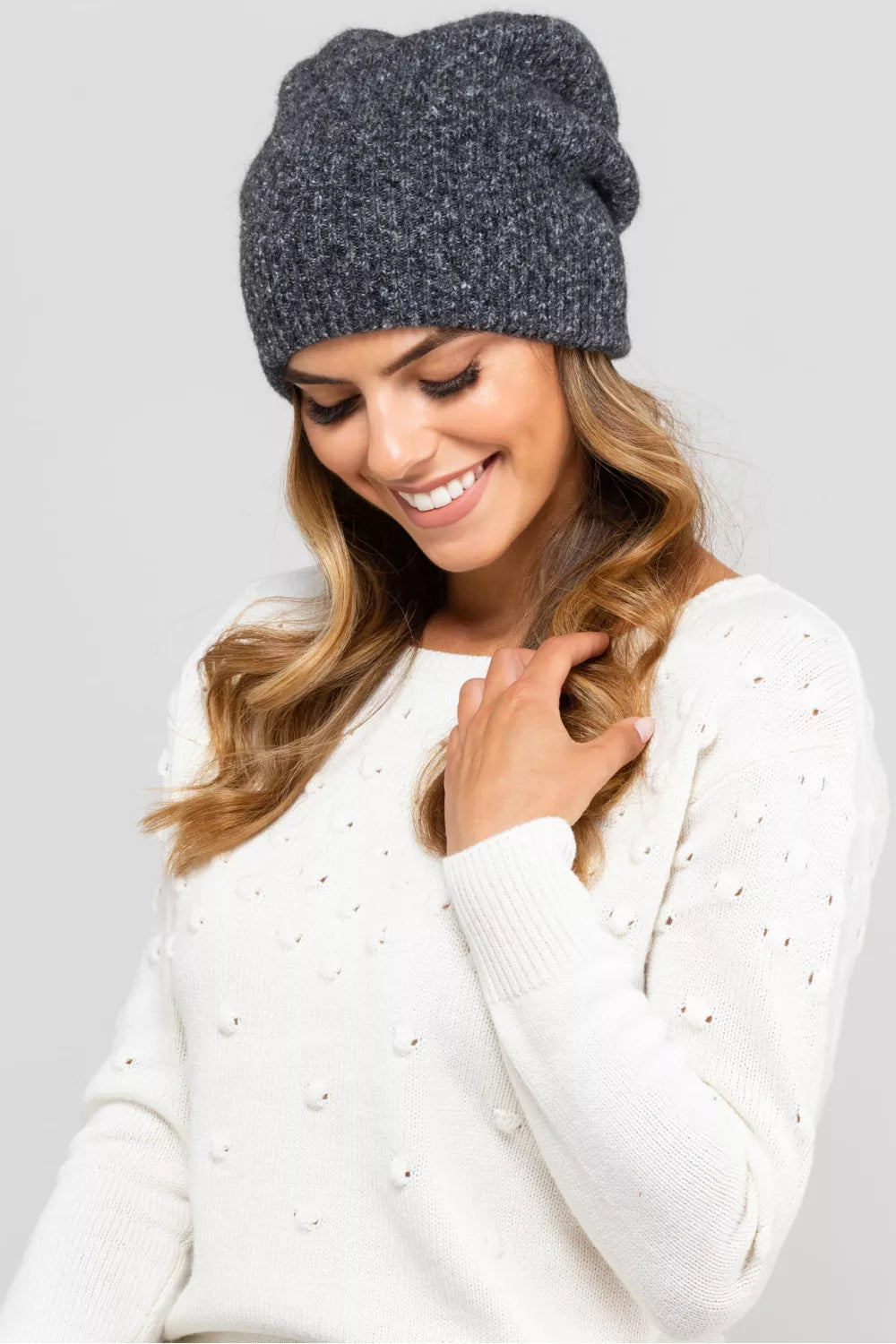 Kepurė modelis 205642 Kamea