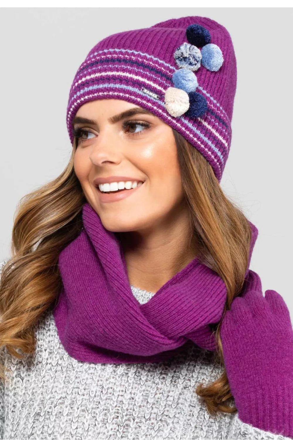 Kepurė modelis 205717 Kamea