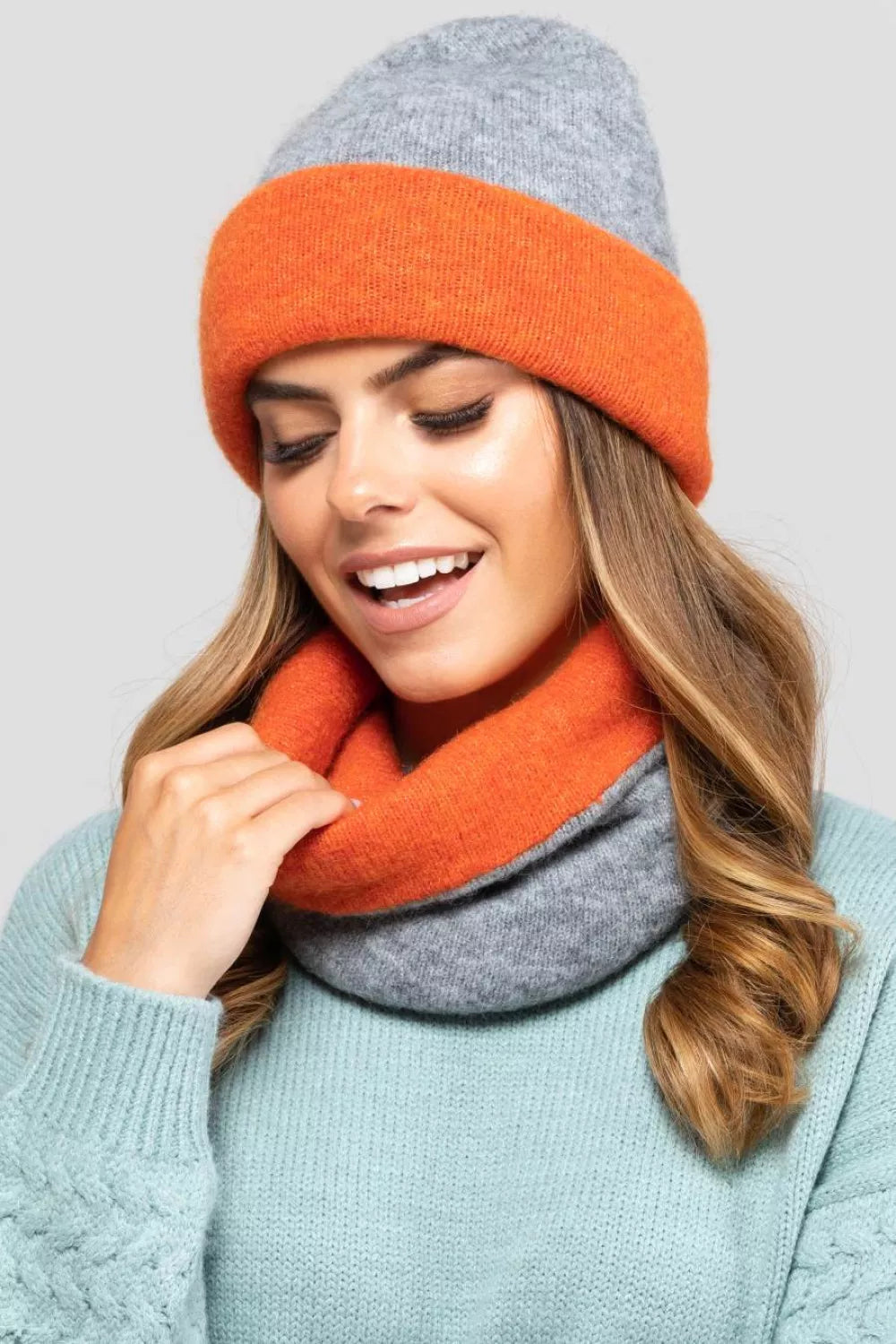 Kepurė modelis 205730 Kamea