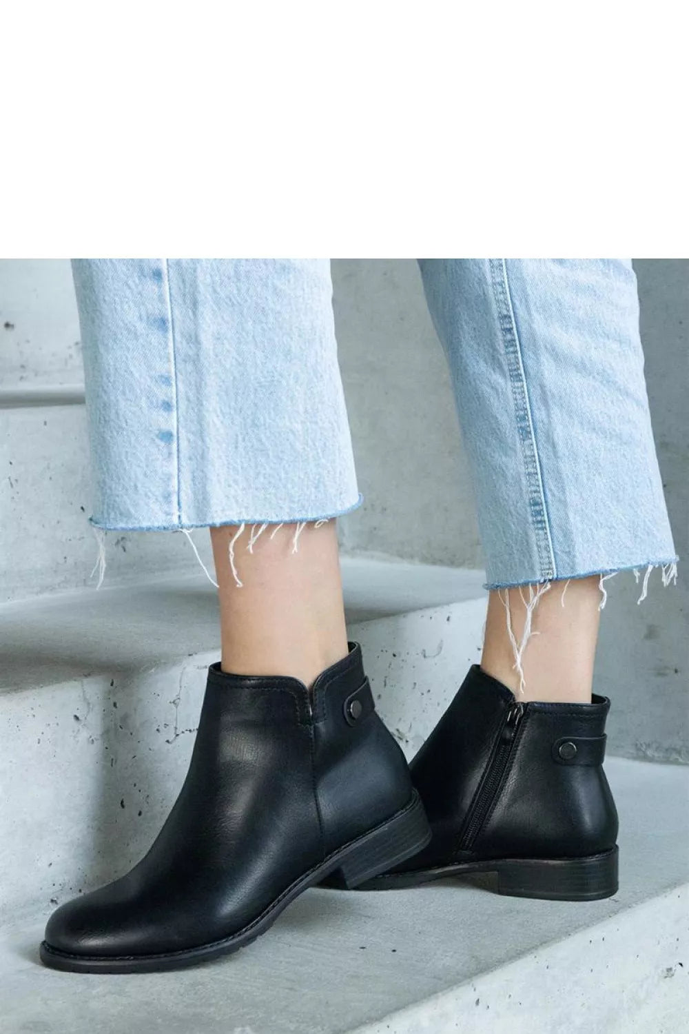 Batai, modelis 206420 Solea