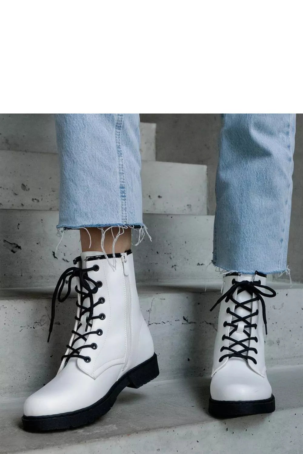 Batai, modelis 206427 Solea