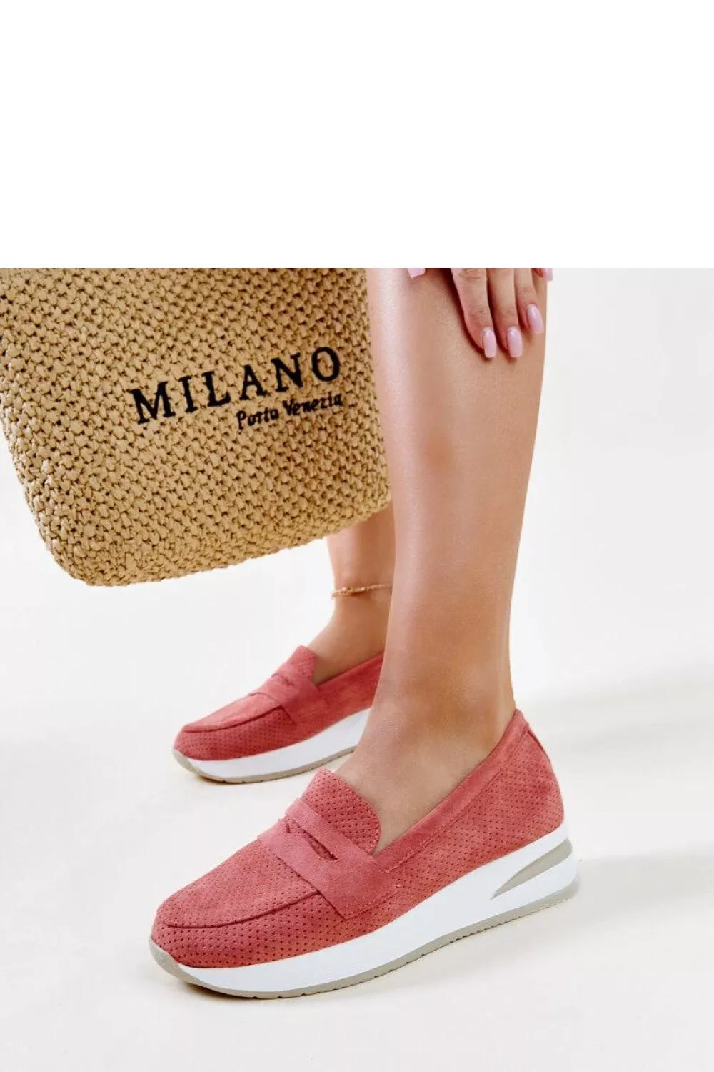 Pusbačiai, modelis 206455 Solea