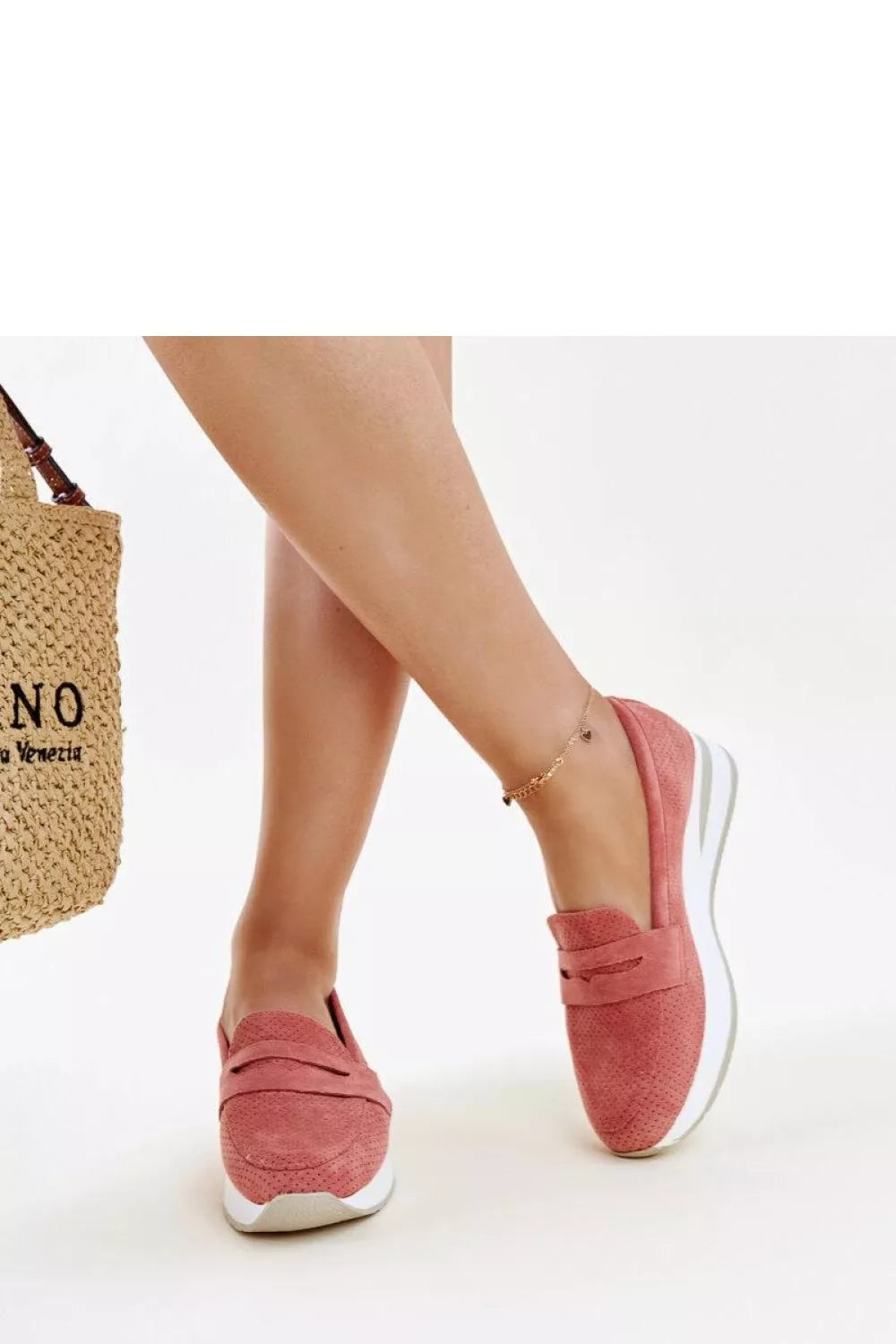 Pusbačiai, modelis 206455 Solea