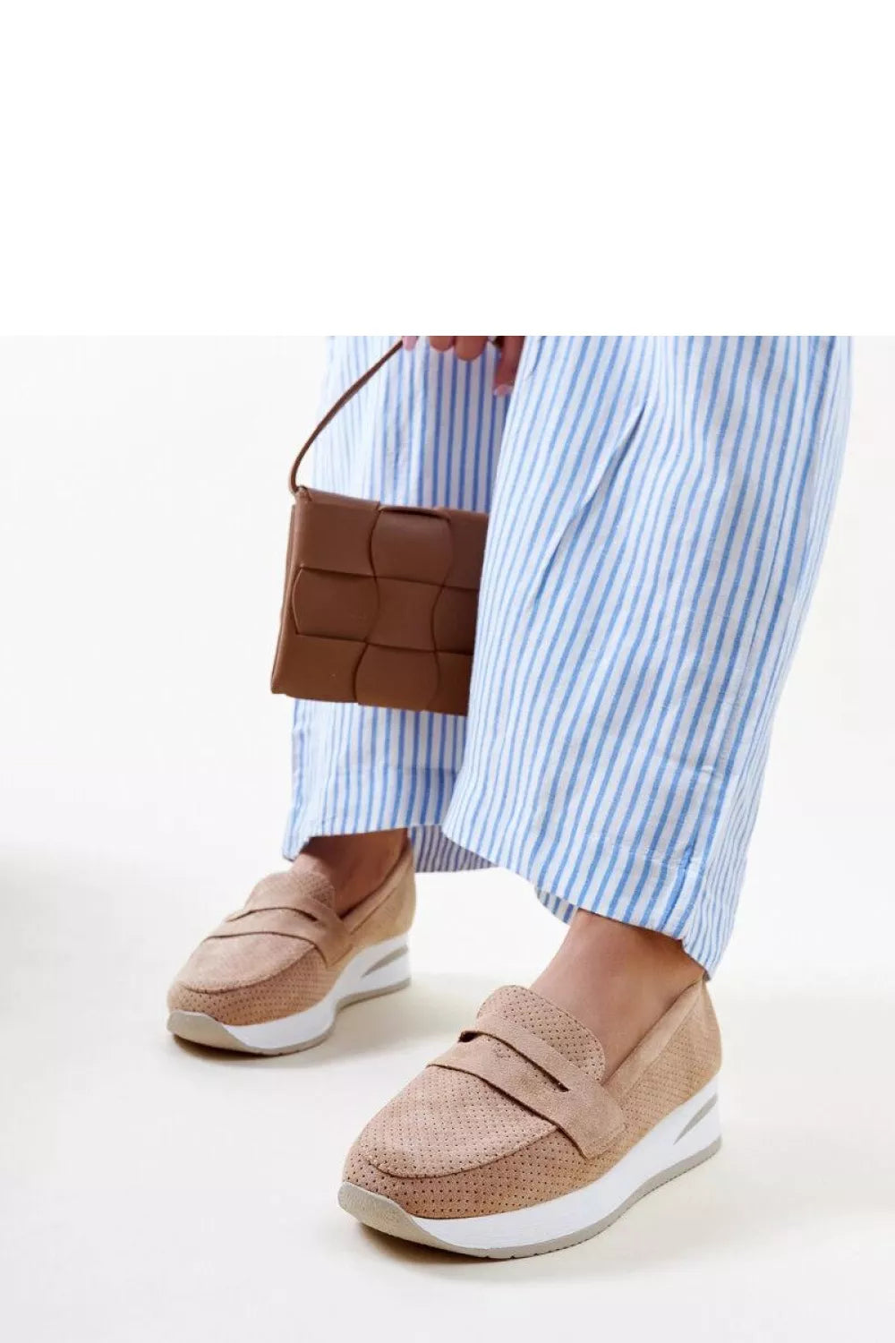 Pusbačiai, modelis 206457 Solea