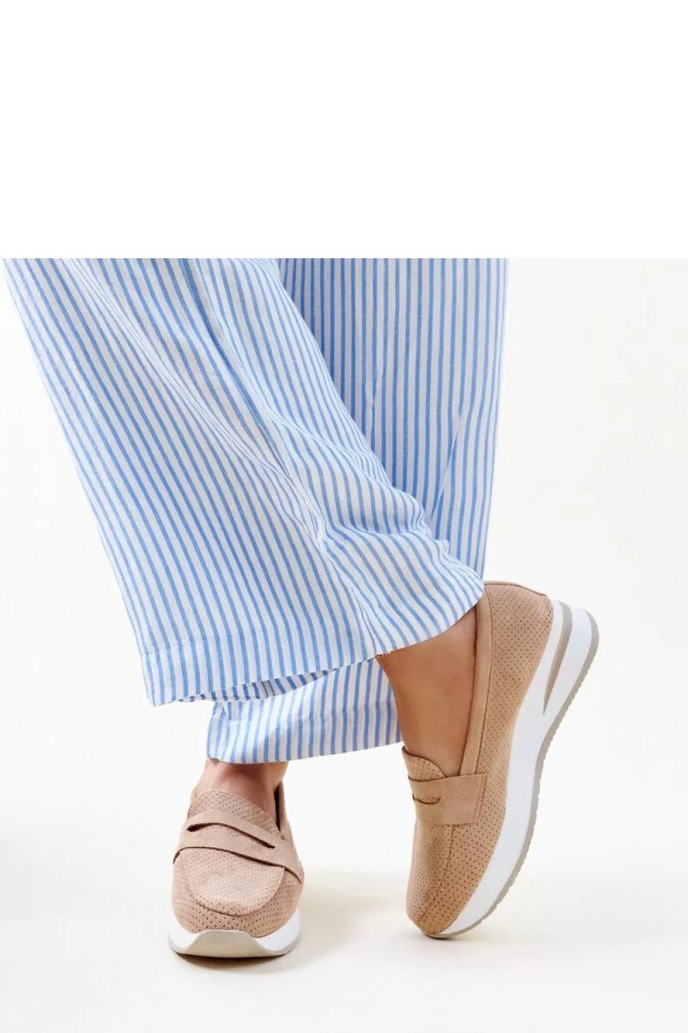 Pusbačiai, modelis 206457 Solea