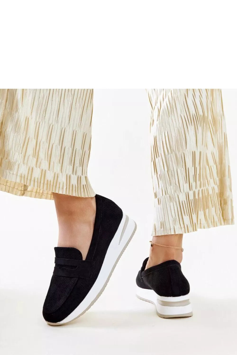 Pusbačiai, modelis 206458 Solea