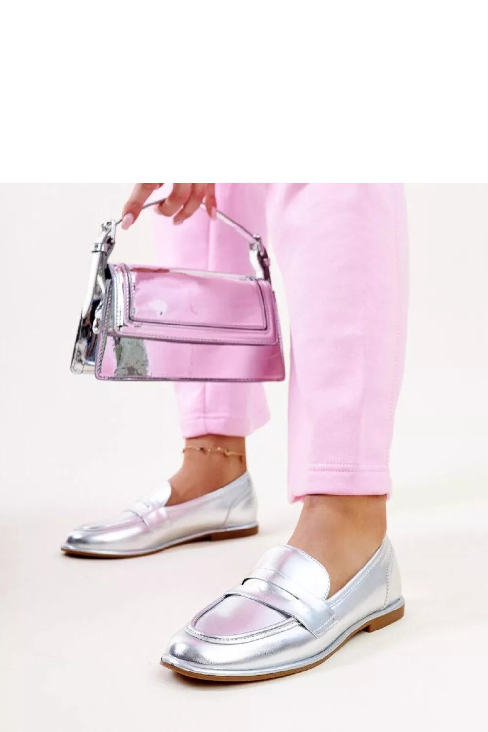 Pusbačiai, modelis 206459 Solea