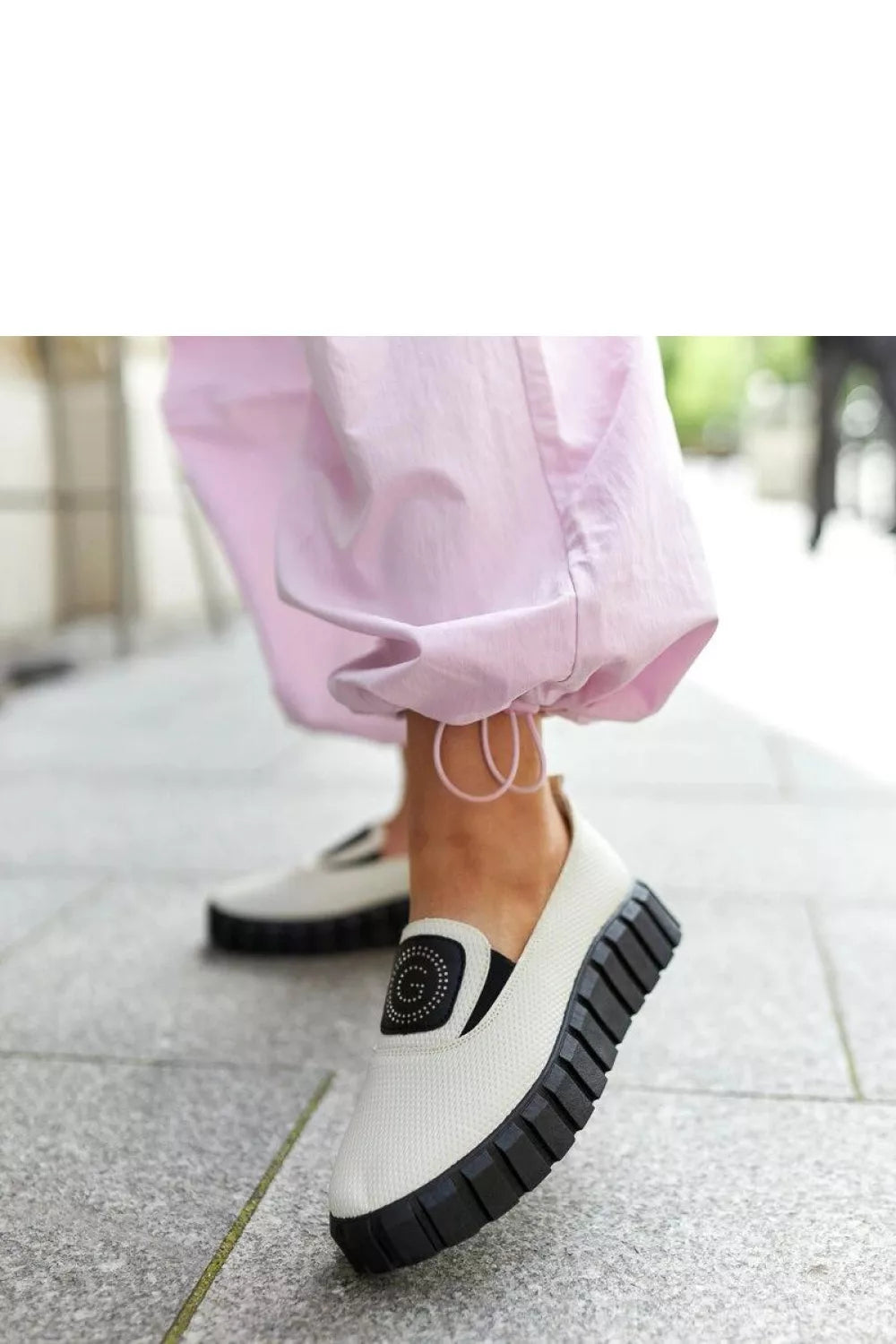 Pusbačiai, modelis 206461, Solea