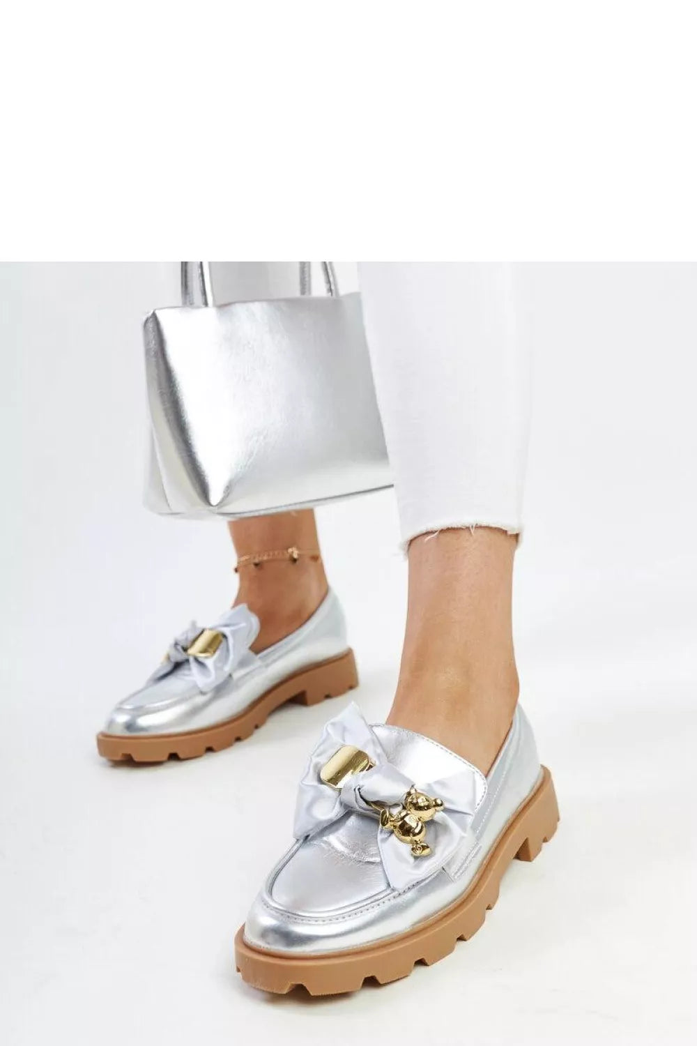 Pusbačiai, modelis 206463 Solea