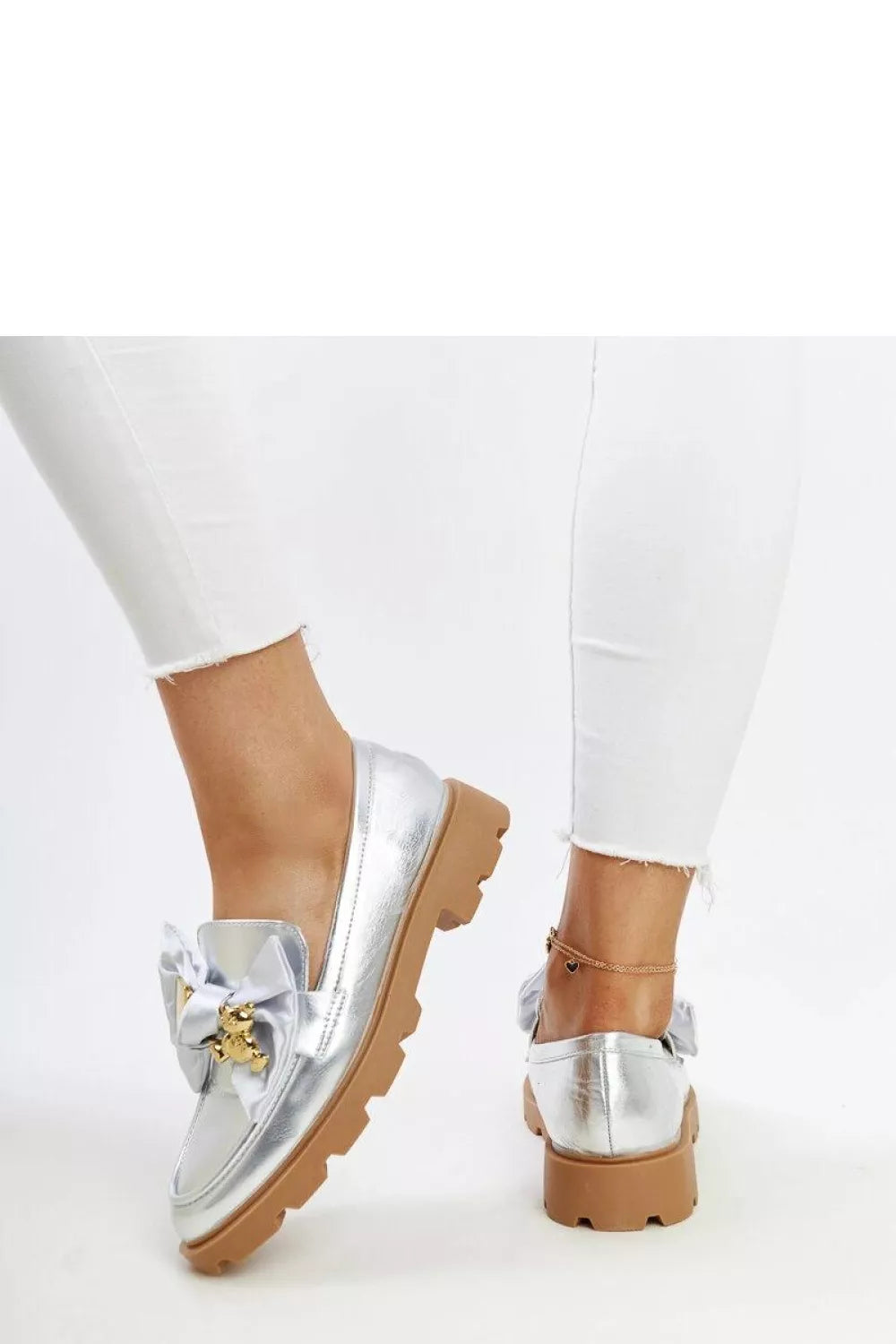 Pusbačiai, modelis 206463 Solea