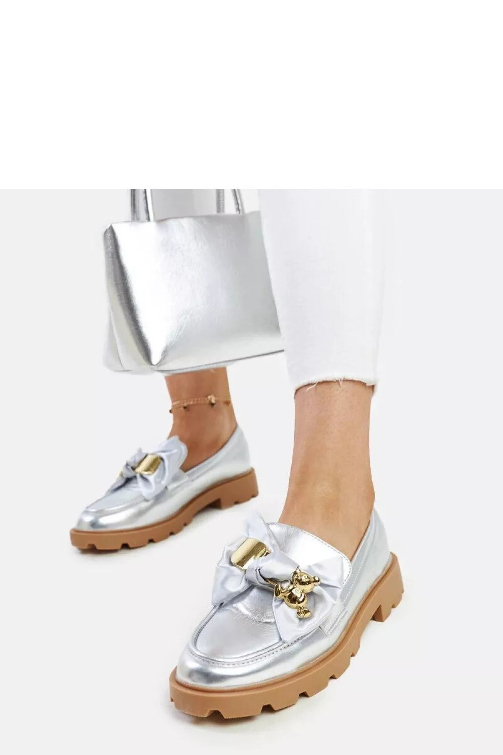 Pusbačiai, modelis 206463 Solea