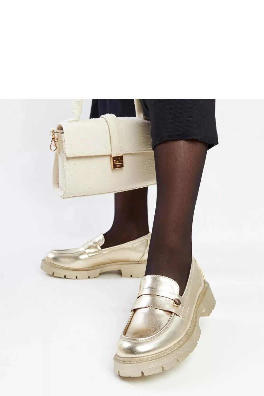 Pusbačiai modelis 206466 Solea