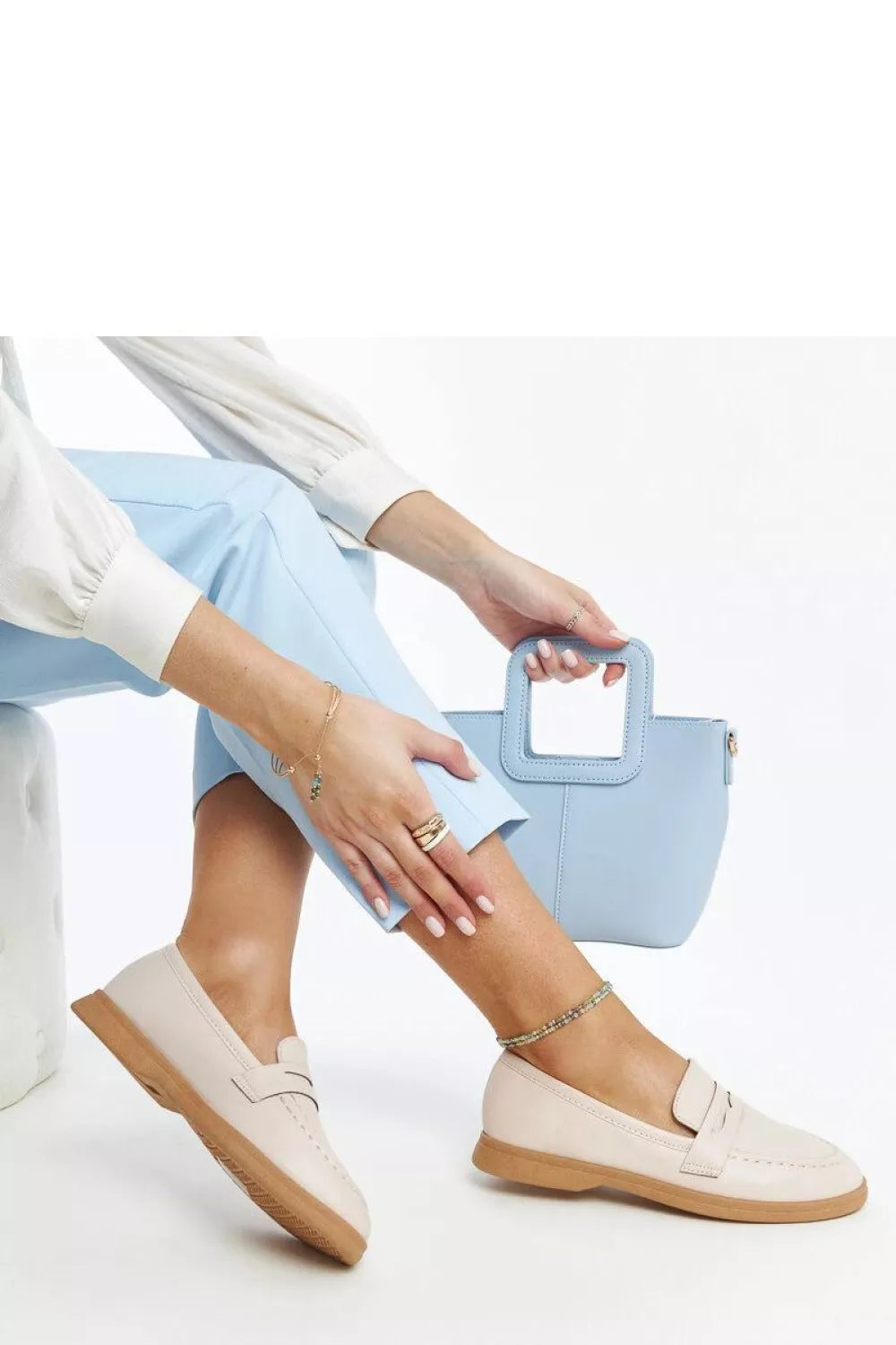 Pusbačiai modelis 206469 Solea