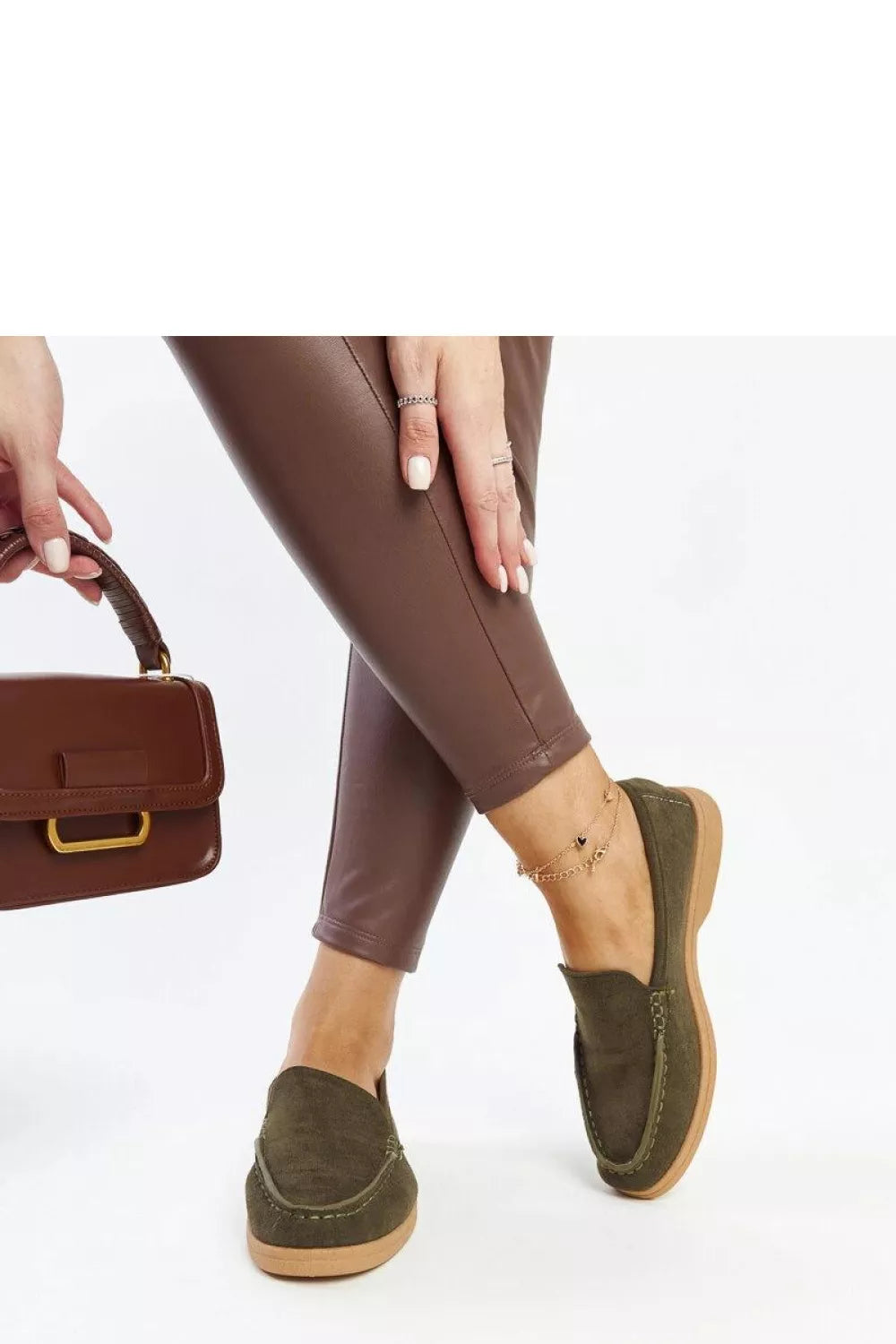 Pusbačiai, modelis 206472, padas