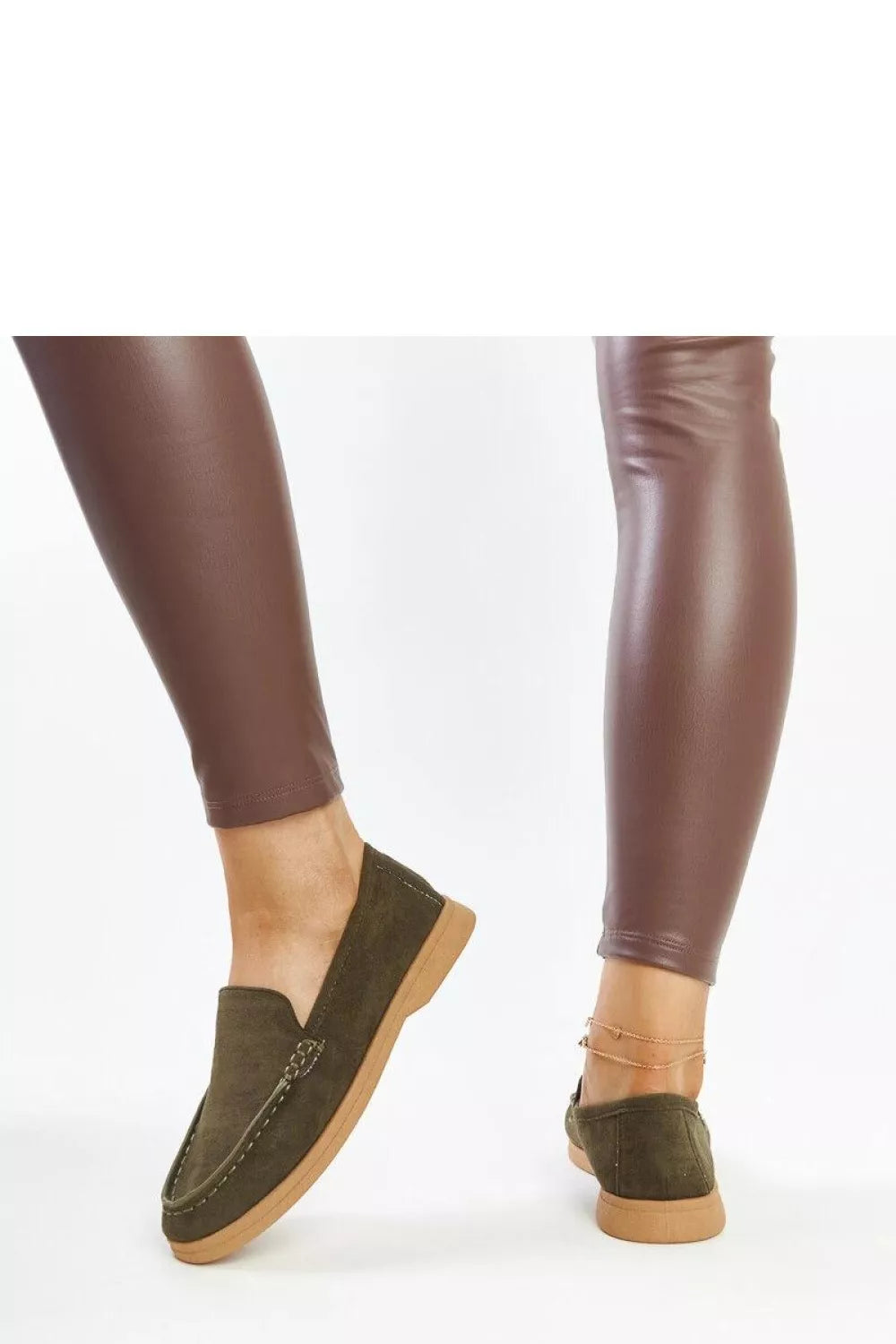 Pusbačiai, modelis 206472, padas