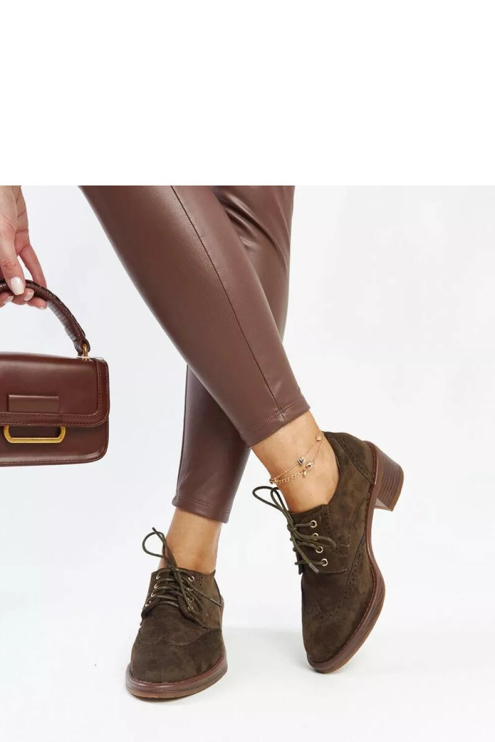 Pusbačiai, modelis 206473 Solea