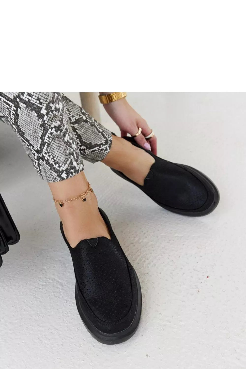 Pusbačiai, modelis 206474 Solea