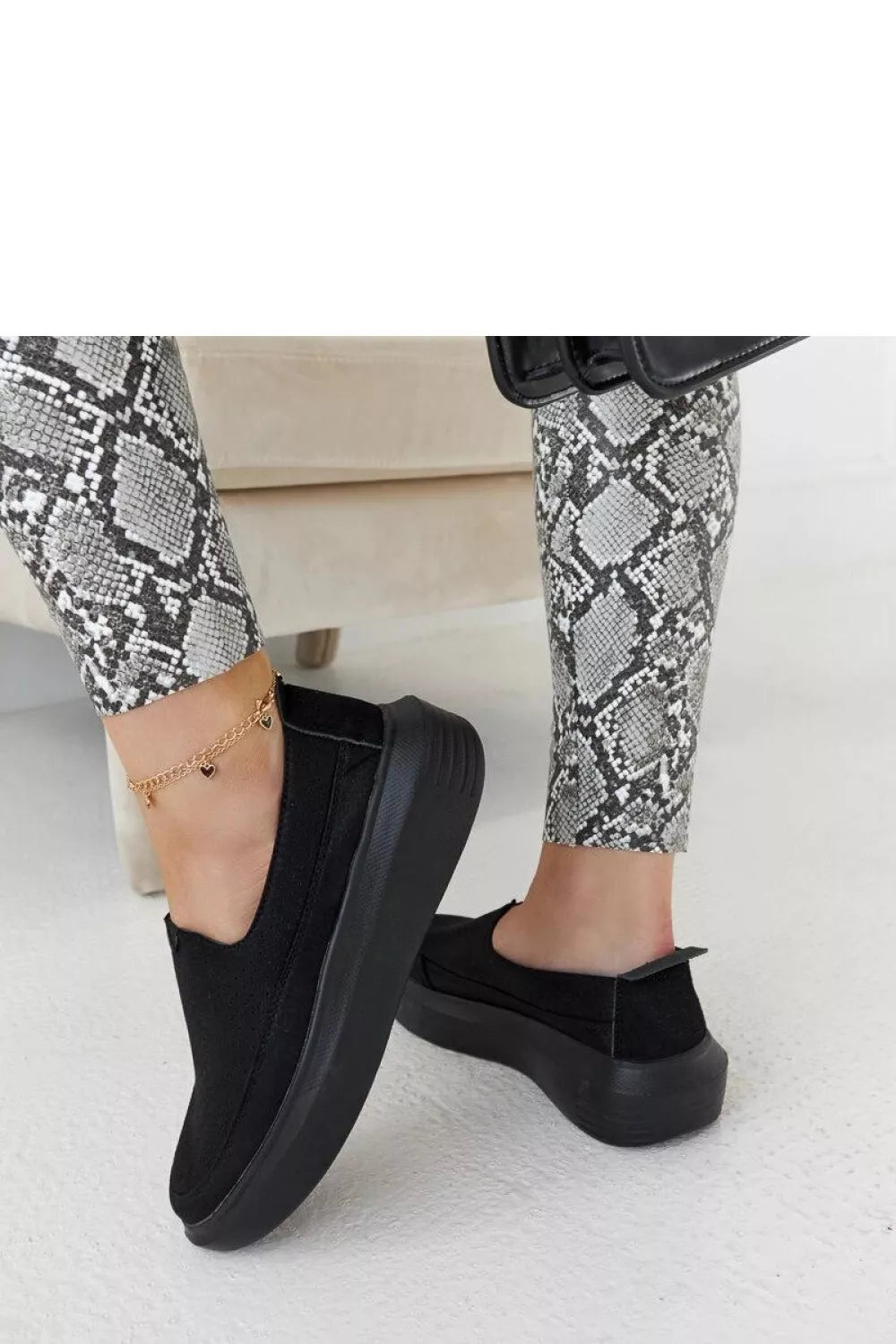 Pusbačiai, modelis 206474 Solea