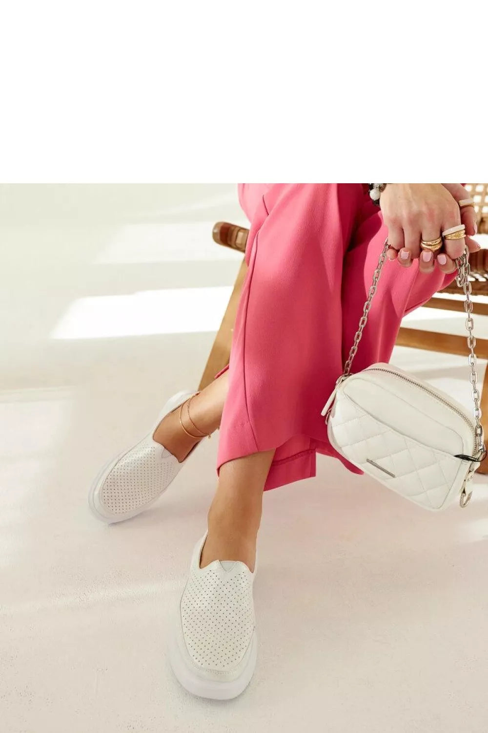 Pusbačiai, modelis 206476 Solea