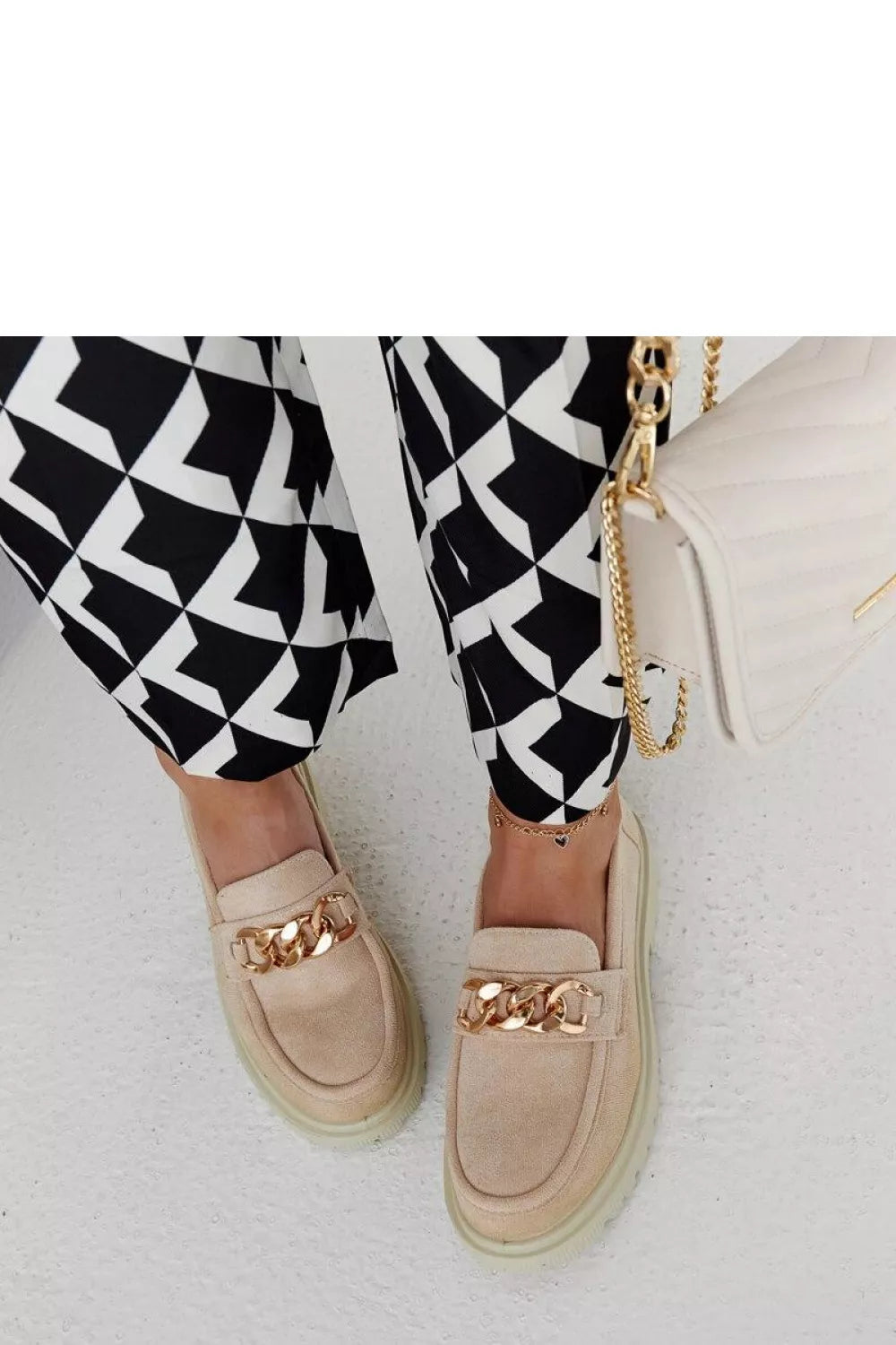 Pusbačiai, modelis 206477, Solea