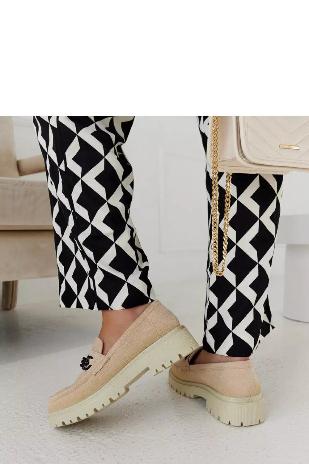 Pusbačiai, modelis 206478 Solea